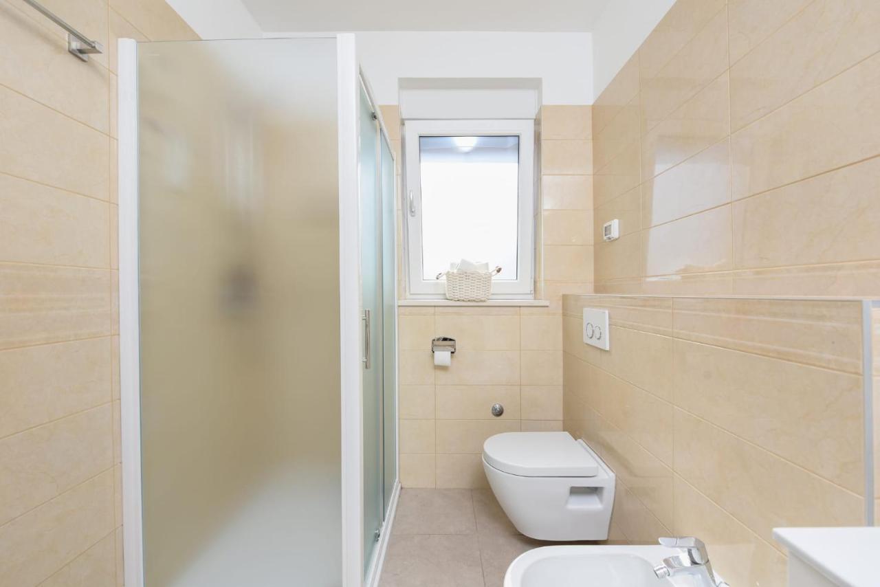 Apartament Novi Apartman Franka Zadar Zewnętrze zdjęcie