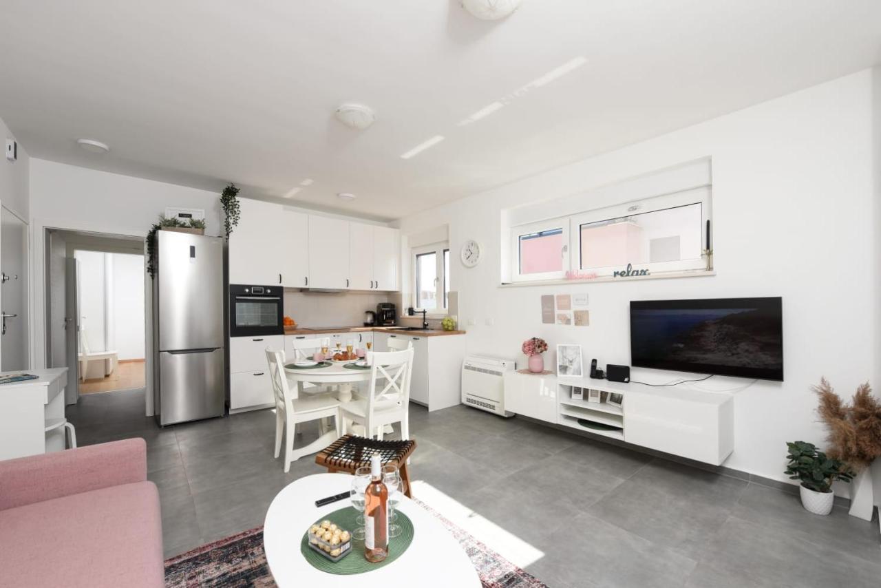 Apartament Novi Apartman Franka Zadar Zewnętrze zdjęcie